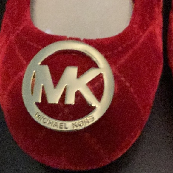 Michael Kors Woman's Fulton Quilted Ballet Flat Velvet, Red. NWOT. No original📦 - Picture 12 of 14